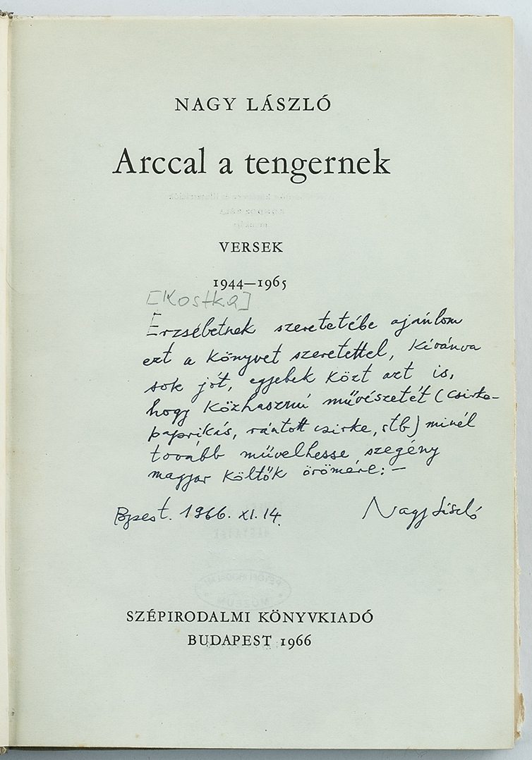 Arccal a tengernek. Versek