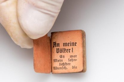 Miniatűr könyvecske – Ferenc József császár Népeimhez című, 1914. június 28-án kelt kiáltványa német nyelven, 1914, Bécs.jpg