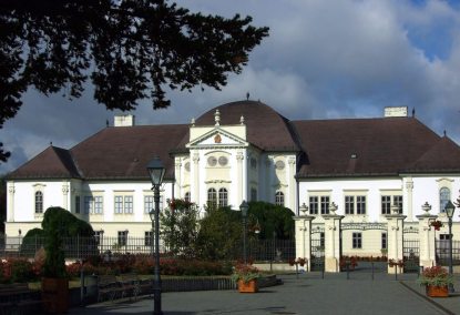 Forgách-Lipthay Kastélymúzeum.jpg